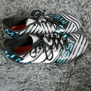 Messi Nemeziz